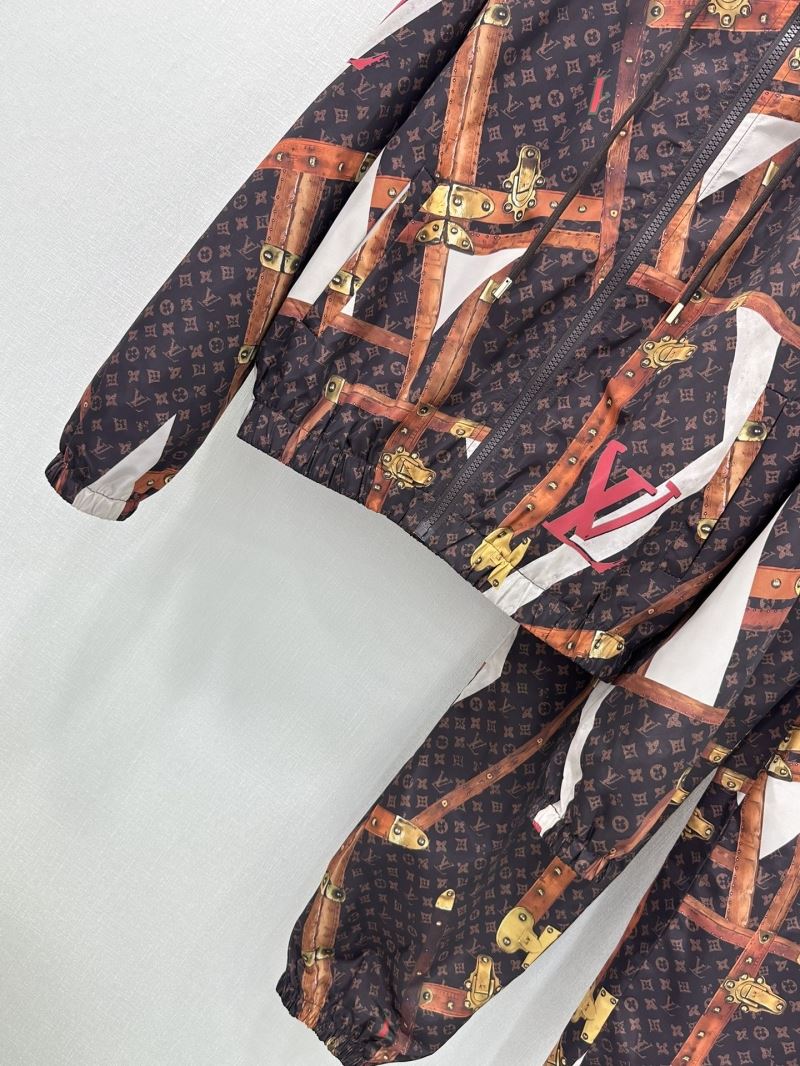 Louis Vuitton Long Suits